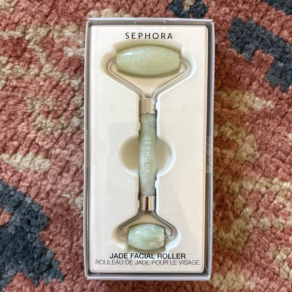 Sephora jade face roller